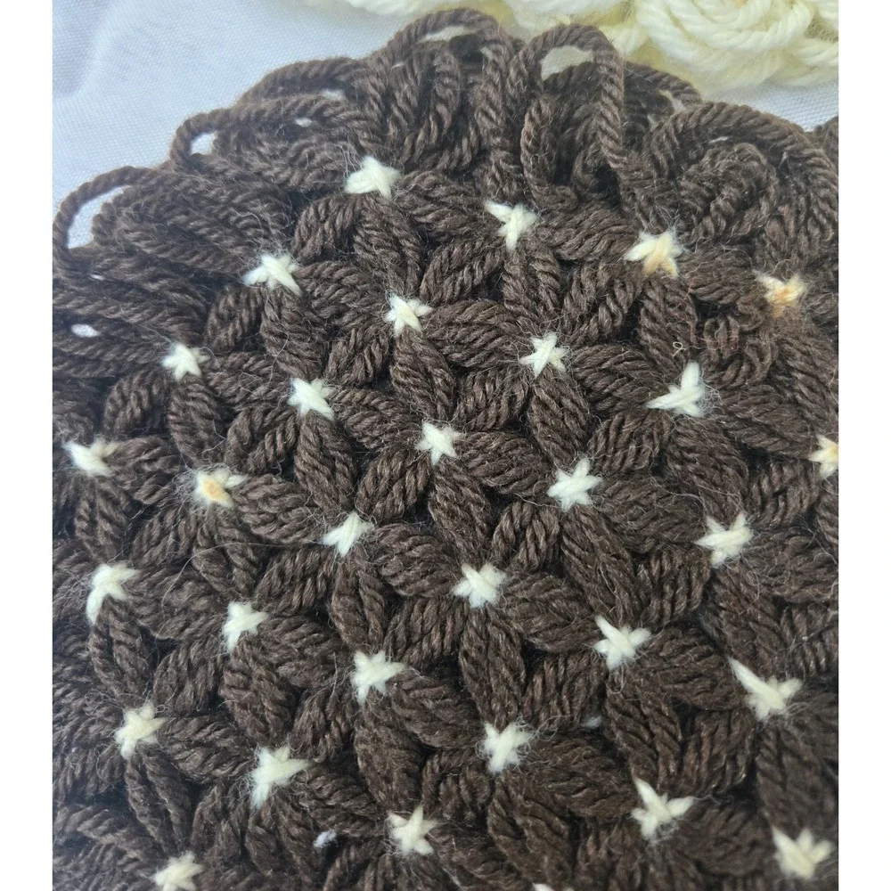 Vintage MCM Daisy Loom Yarn Placemats Hot Pads Trivets Set 5 Brown Cream Retro